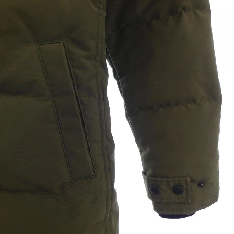 Áo khoác lông vũ MACKENZIE 2302JL của CANADA GOOSE - Hàng hiệu Authentic 821826