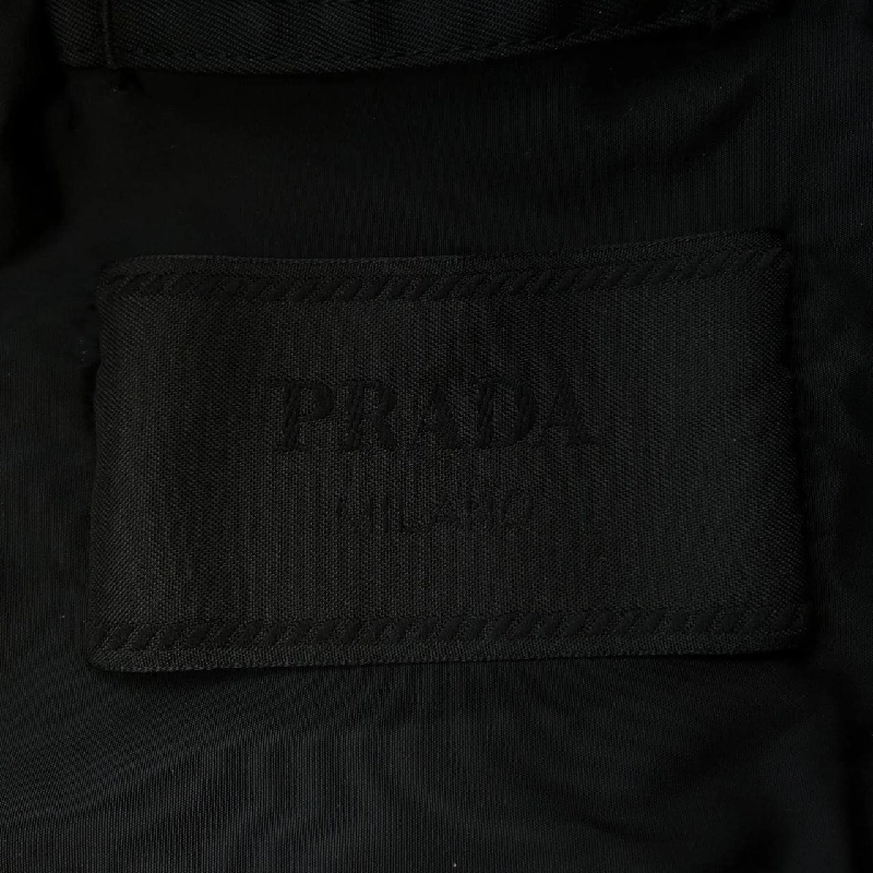 Áo khoác PRADA logo tam giác SGC006 S221 1WQ8 - Hàng hiệu Chính hãng 893957