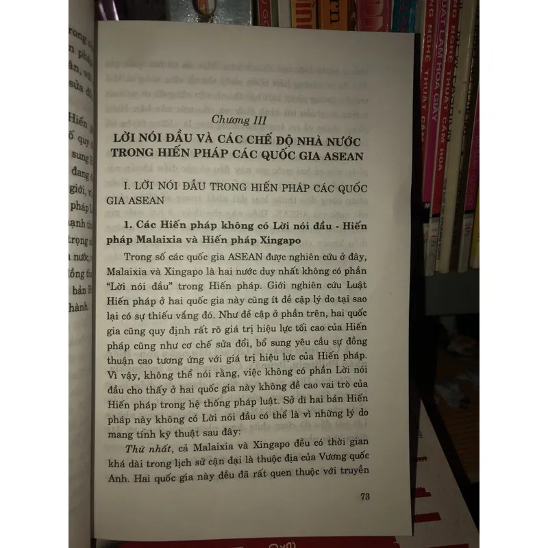 Nghiên cứu so sánh hiến pháp các quốc gia ASEAN - PGS. TS. Tô Văn Hoà 621912