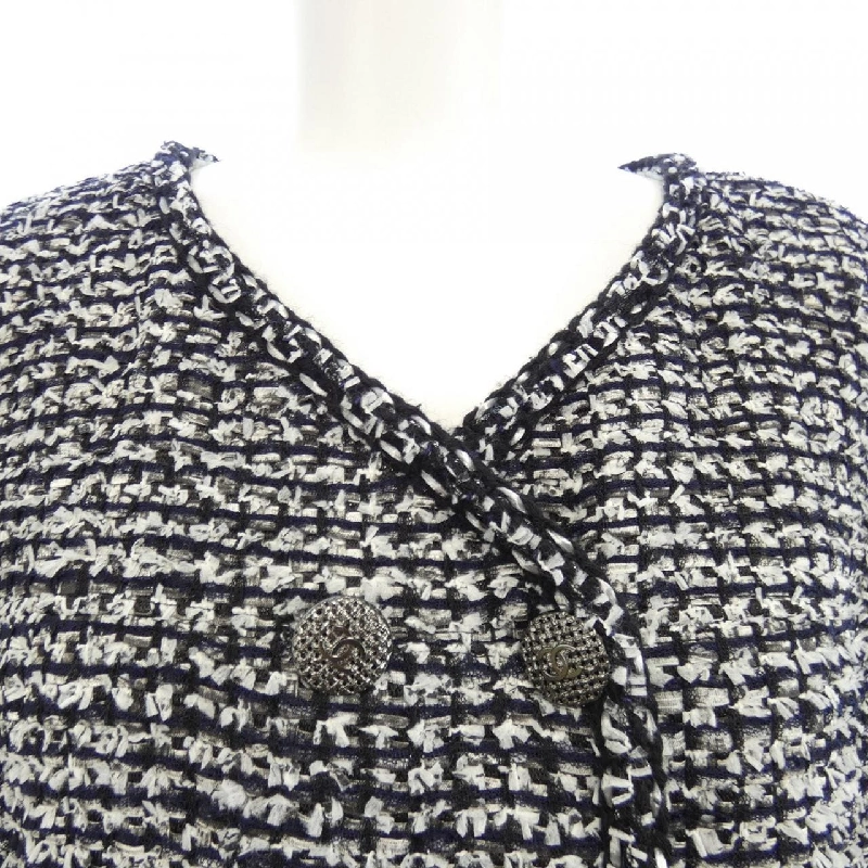 Áo khoác CHANEL P47860V35686 631647