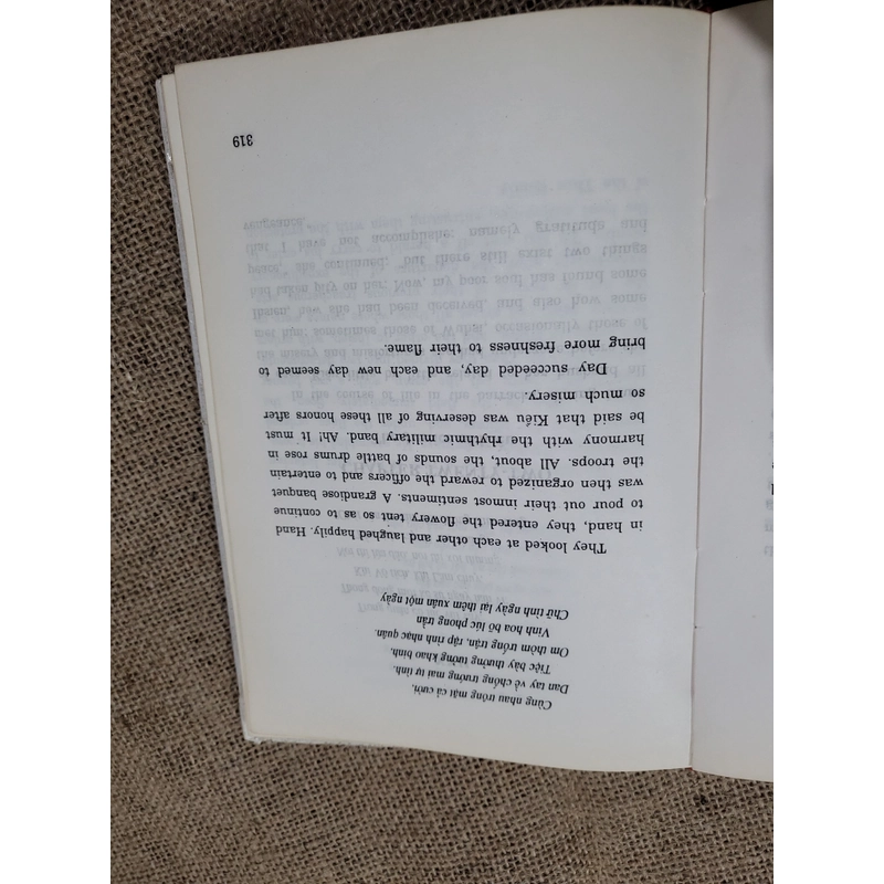 Truyện Kiều, 1999, chú thích tiếng Anh  327728