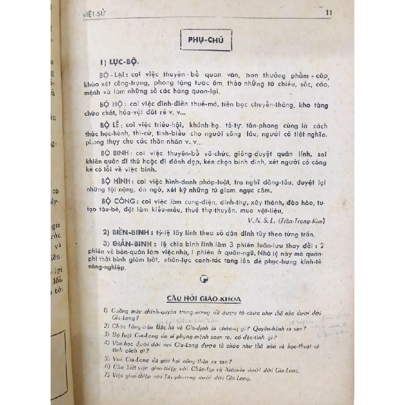 Việt sử và thế giới sử địa lý Việt Nam - Bằng Phong 125806