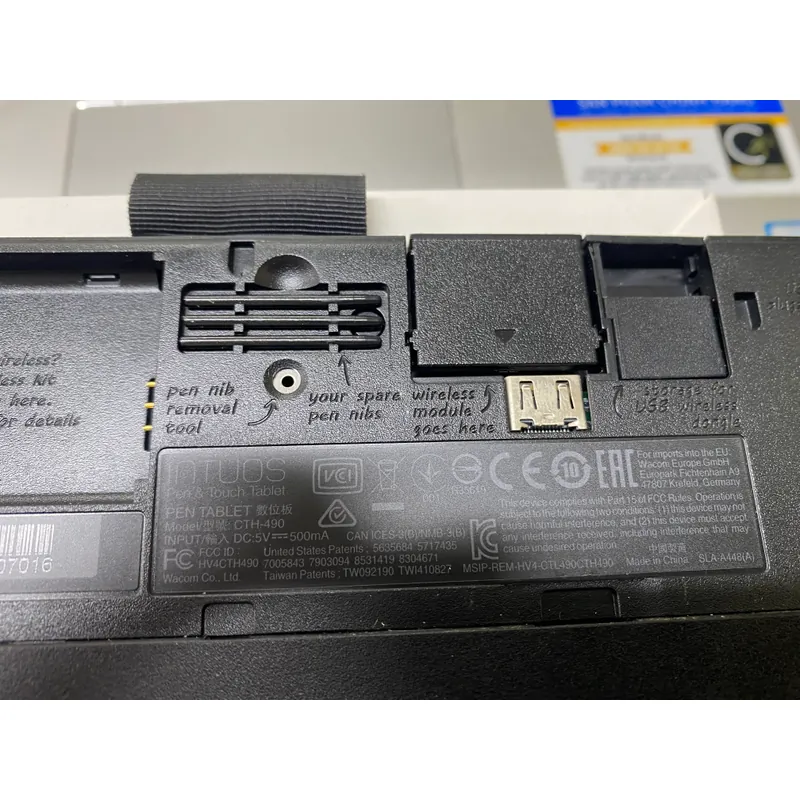 Bảng vẽ điện tử Wacom CTH 490 707407