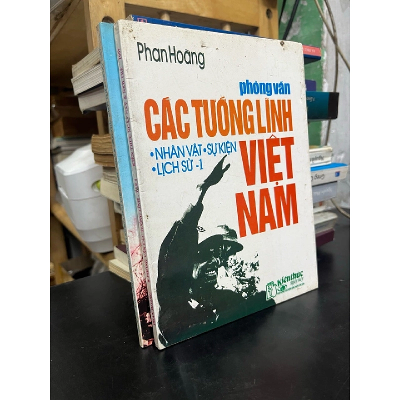Phỏng vấn các tướng lĩnh Việt Nam - Phan Hoàng 736454