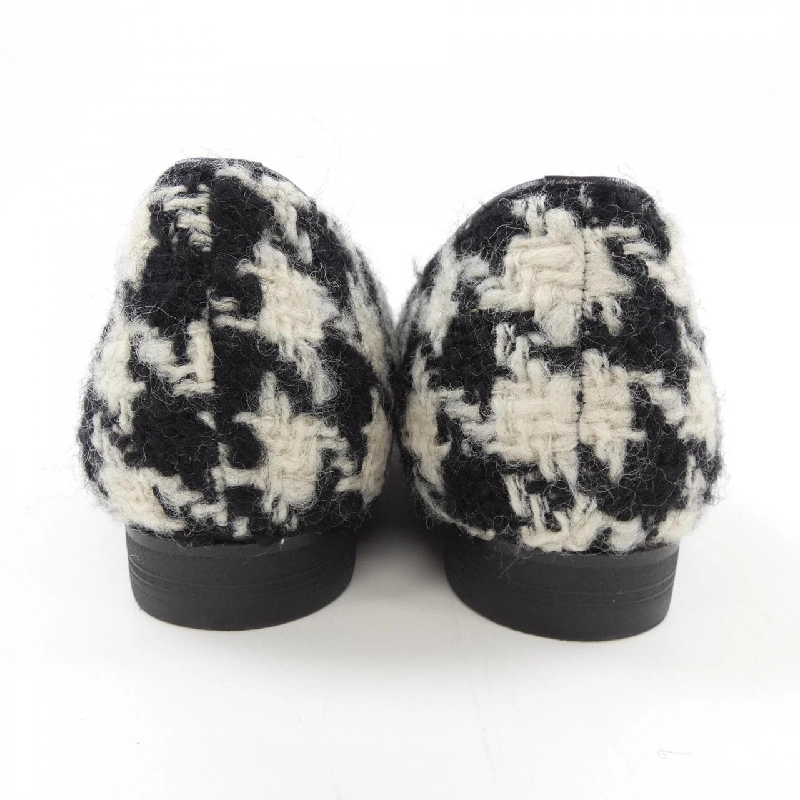 【Khuyến mãi】Giày OHGA 660518