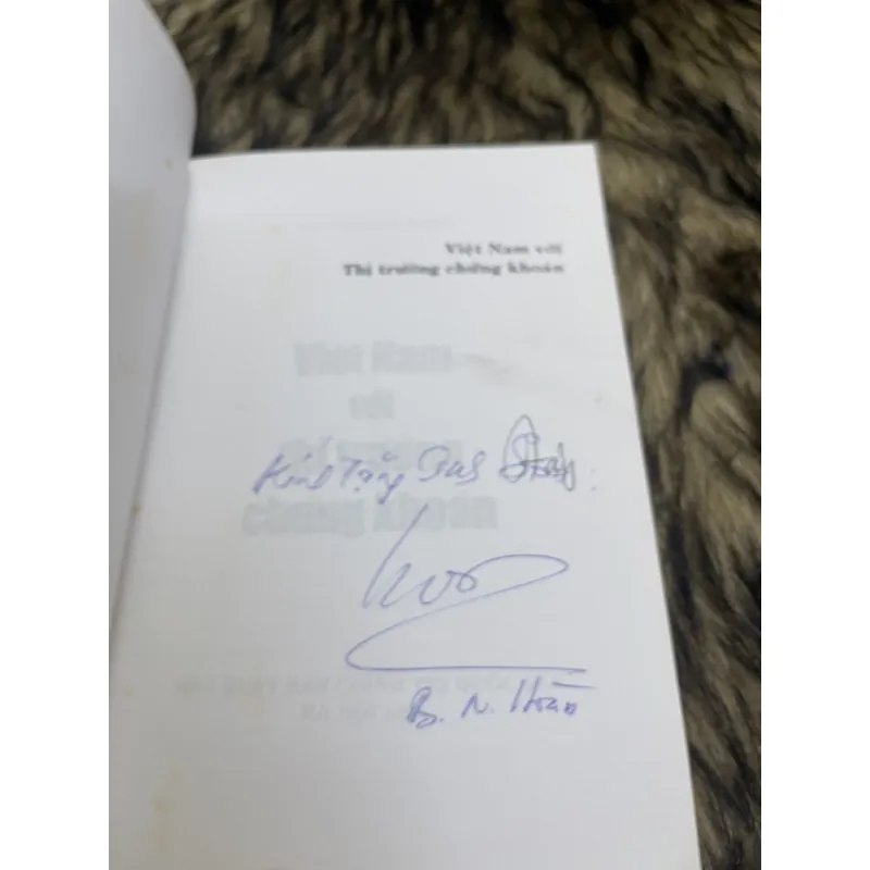 Việt Nam thị trường chứng Khoangd  745454