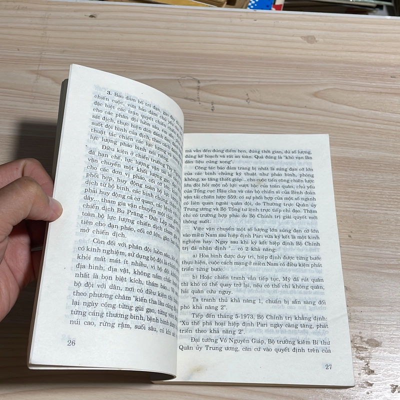 II Sách Lịch Sử: Pháo Binh _ Miền Trung Trung Bộ, Tây Nguyên Thời Đánh Mỹ - 2000 548699