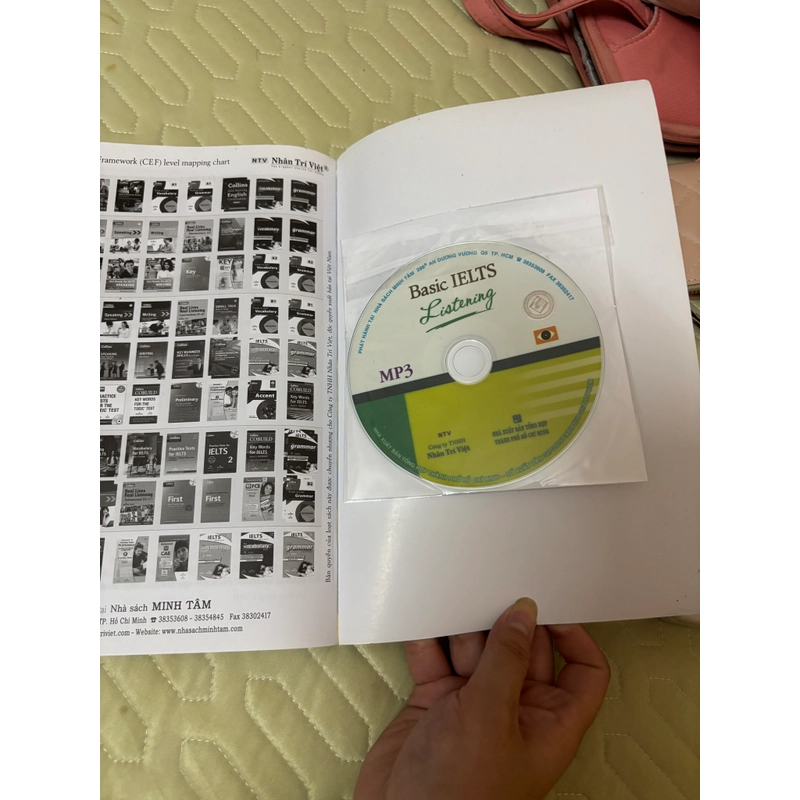 Sách - Basic Ielts Listening (Tái Bản 2018) - kèm đĩa CD 550359