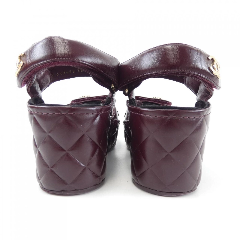 【Đối tượng phiếu giảm giá】Dép Chanel CHANEL 663717