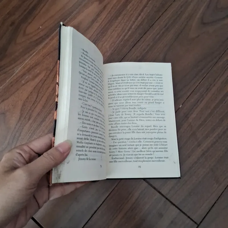 Agatha christie - les sept cadrans le crime est notre affaire 734289