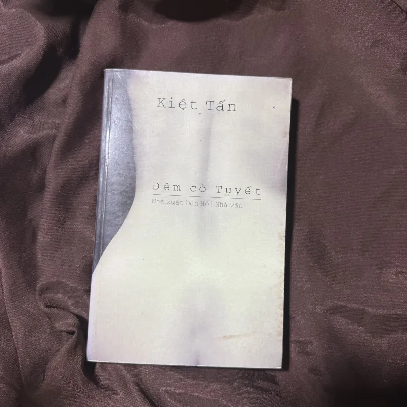 Đêm cỏ tuyết 788667