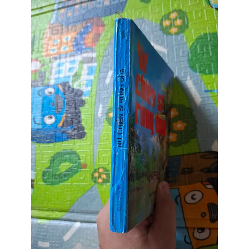 Nữ chiến sĩ rừng dừa 1029080