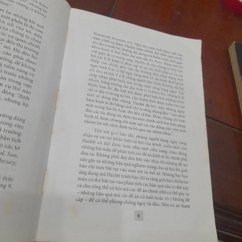 Henry Hazlitt - HIỂU KINH TẾ Q7A MỘT BÀI HỌC 370861