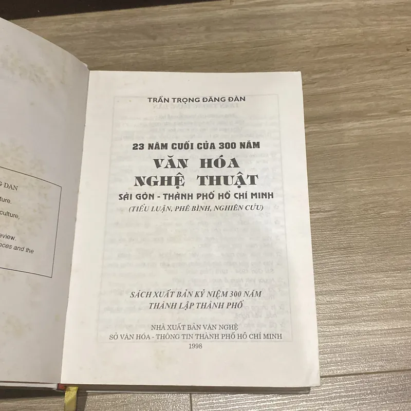23 NĂM CUỐI CỦA 300 NĂM VĂN HÓA NGHỆ THUẬT SÀI GÒN- THÀNH PHỐ HỒ CHÍ MINH 571708