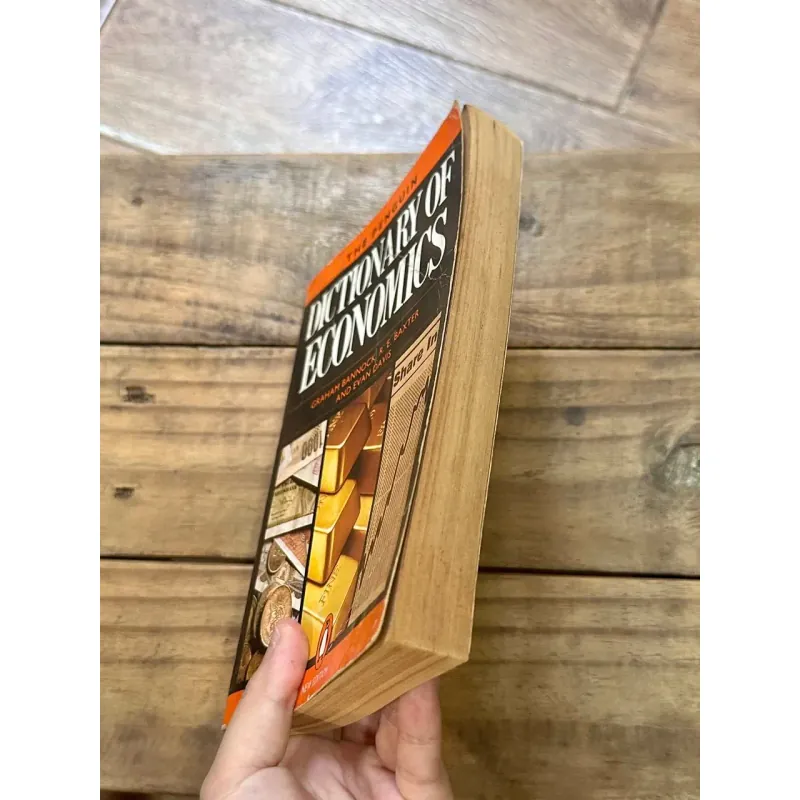 The Penguin Dictionary of Economics - Graham Bannock, R. E. Baxter, and Evan Davis 728992
