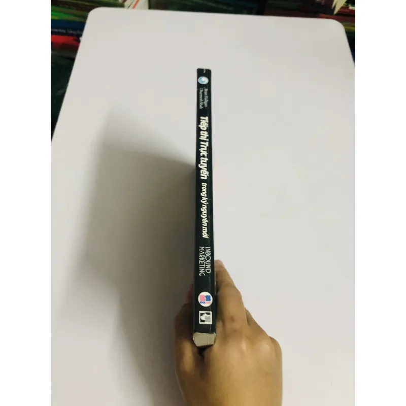 TIẾP THỊ TRỰC TUYẾN TRONG KỶ NGUYÊN MỚI  749233