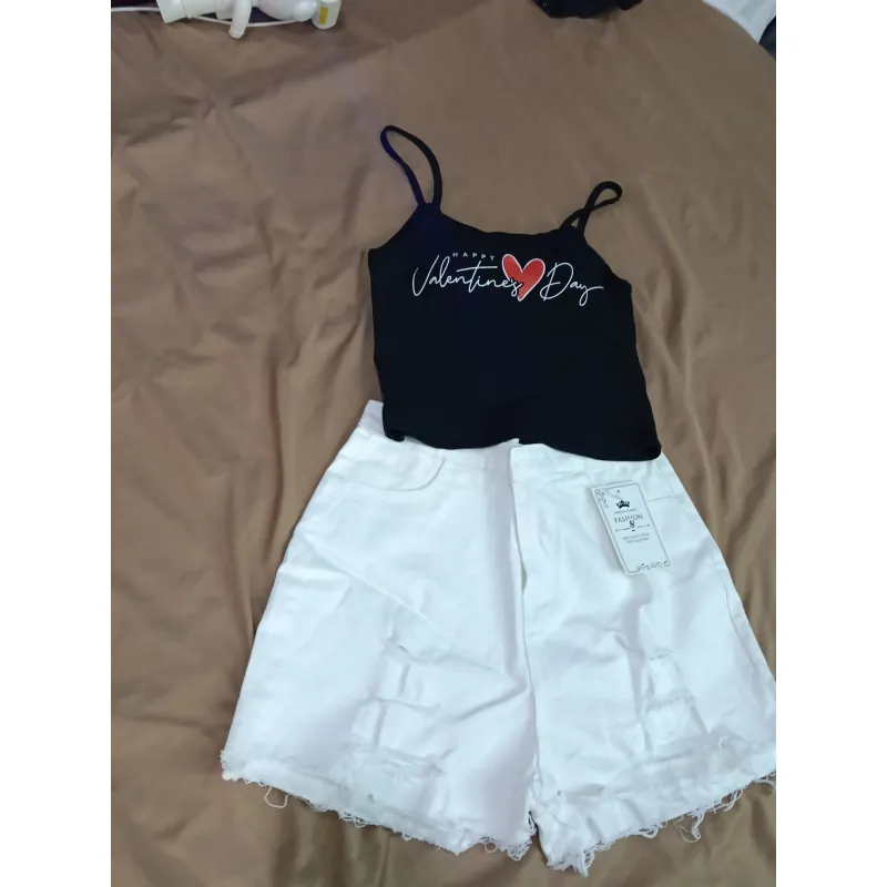 Quần short nữ trắng, áo hai dây  989776