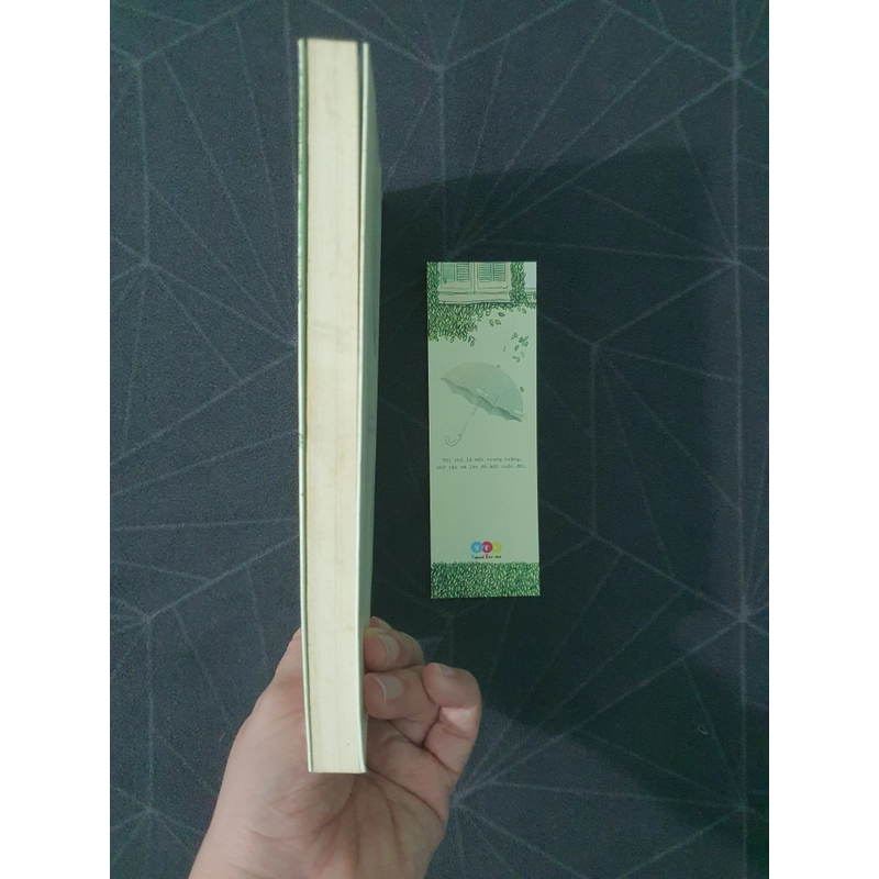 "Đôi khi muốn có ai đó cạnh bên" - Hi Trần 492910