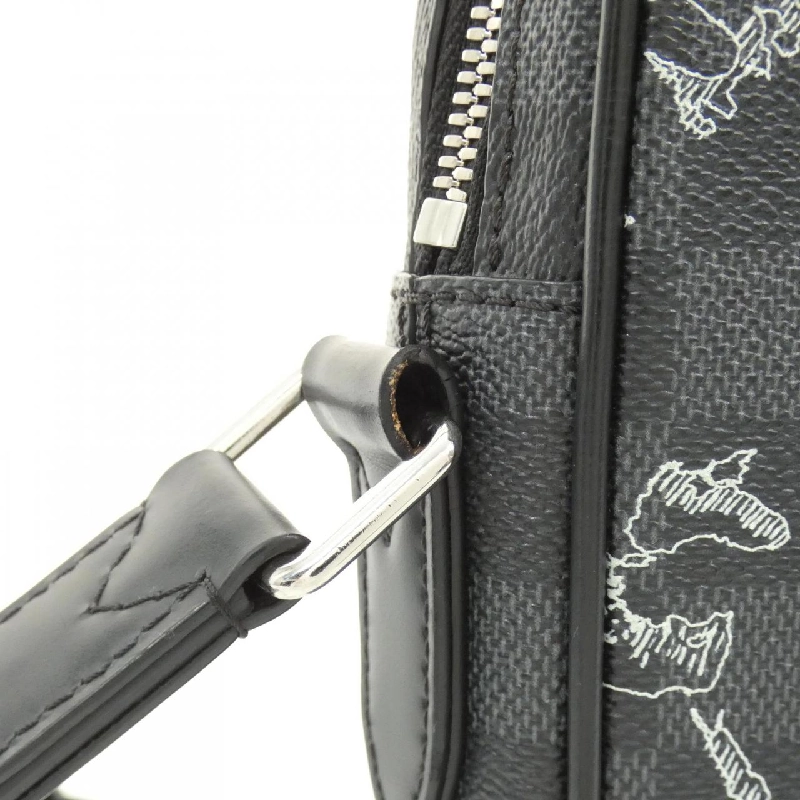 Túi đeo vai Louis Vuitton Damier Graphite Map Danube N40239 612393