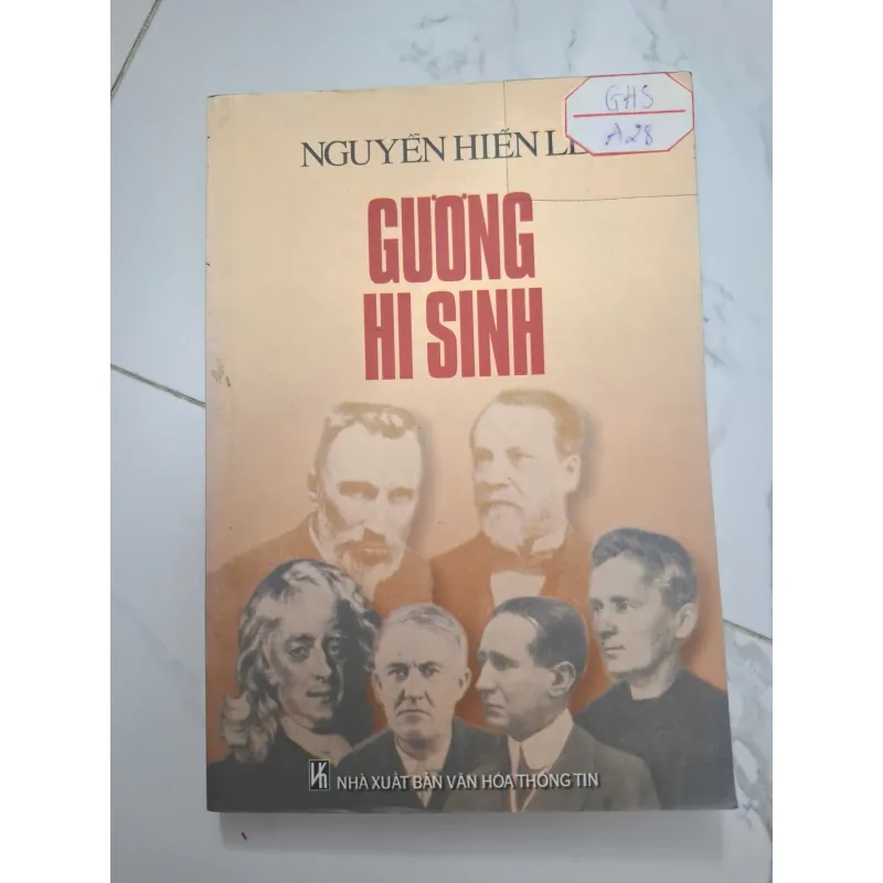 Gương hy sinh - Nguyễn Hiến Lê - Sách học làm người 1006648