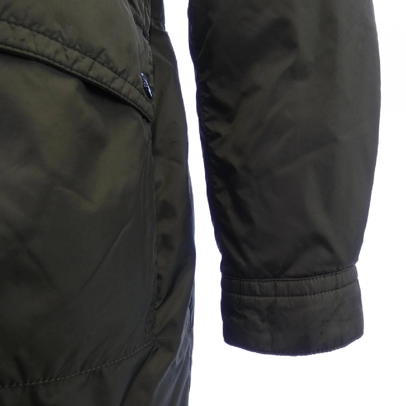 Áo khoác lông vũ MONCLER 635383