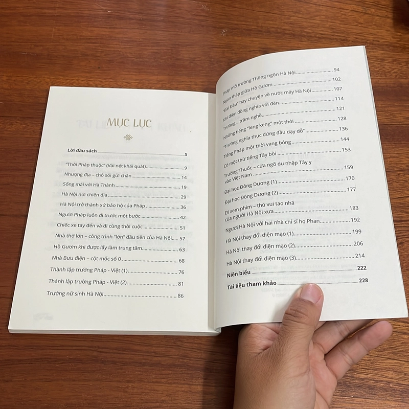 II Thăng Long Kinh Kì, Kẻ Chợ (Hà Nội Thời Cận Đại) - Nguyễn Huy Thắng, Nguyễn Quốc Tín 500023
