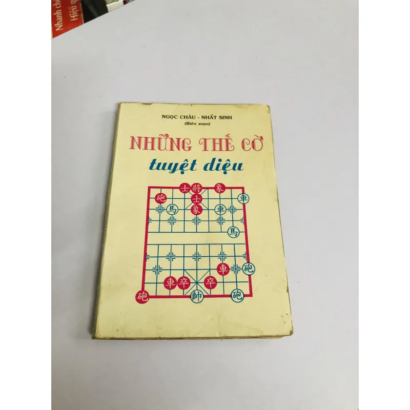 NHỮNG THẾ CỜ TUYỆT DIỆU 703030