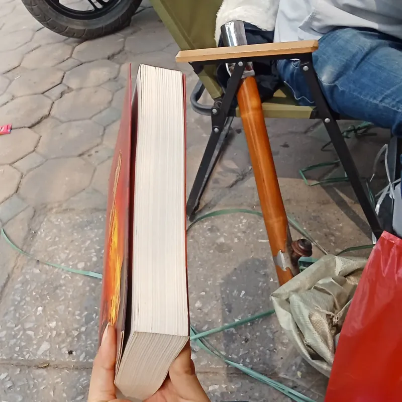 Một Toà Thành Đang Đợi Anh - Cửu Nguyệt Hi  961469