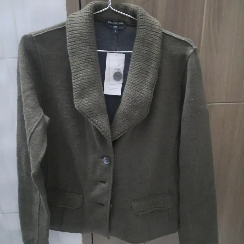 Áo khoác nữ vải nỉ màu rêu xám đen size s cho bạn từ 45 đến 50kg 755016