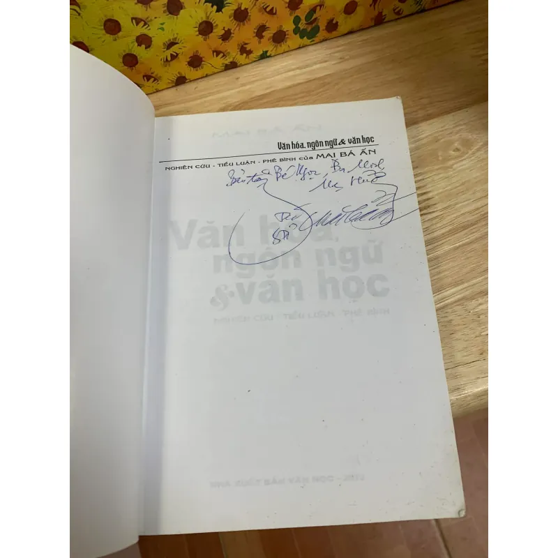 Văn Hóa, Ngôn Ngữ Và Văn Học - Mai Bá Ấn (Có Chữ Ký Tác Giả) 927289