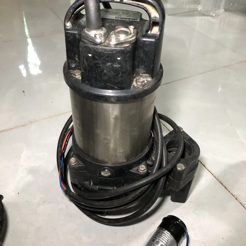 Máy bơm chìm Nhật ( 3 pha 220V ) 800411