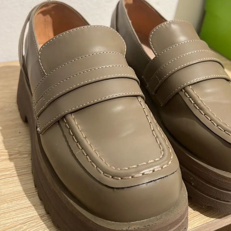 Giày loafer nữ dễ phối đồ 1029655