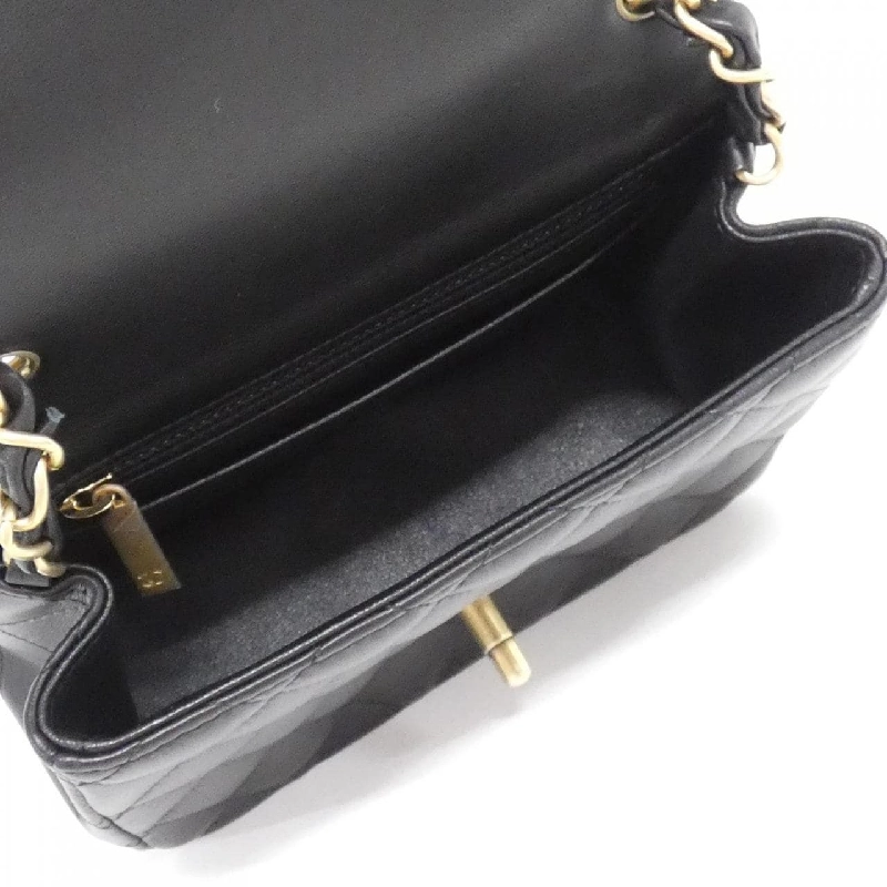 Túi xách chéo Chanel 35200 608373