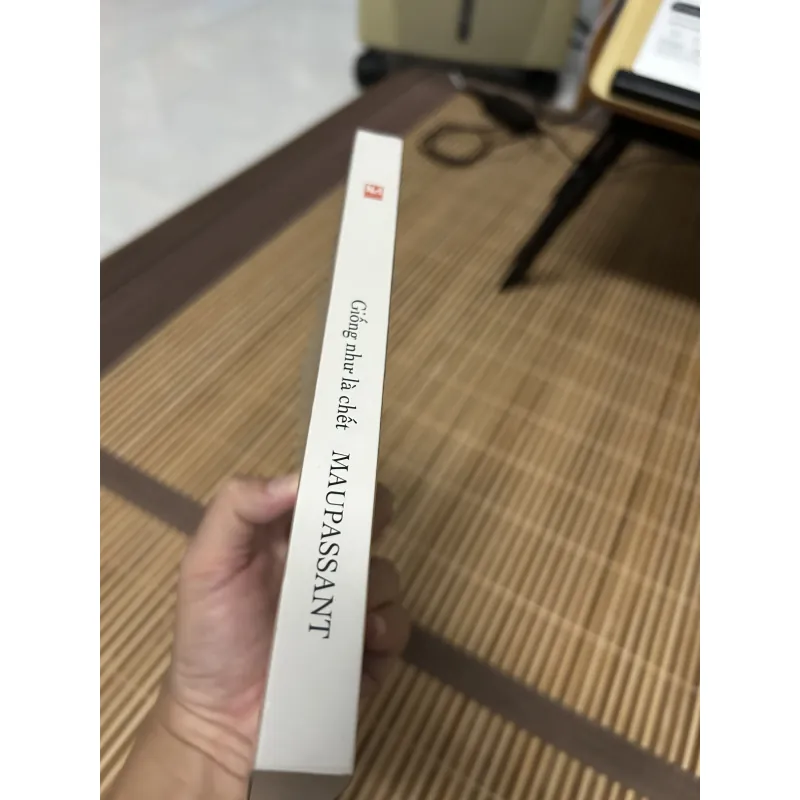 Giống như là chết - Maupassant (như mới) 1029526