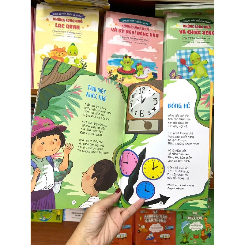 Bé tập làm người lớn - Thơ cho bé tập đọc, kèm sticker 100% 2023 Châu An Khôi TSTK250117 VĂN HỌC 370652