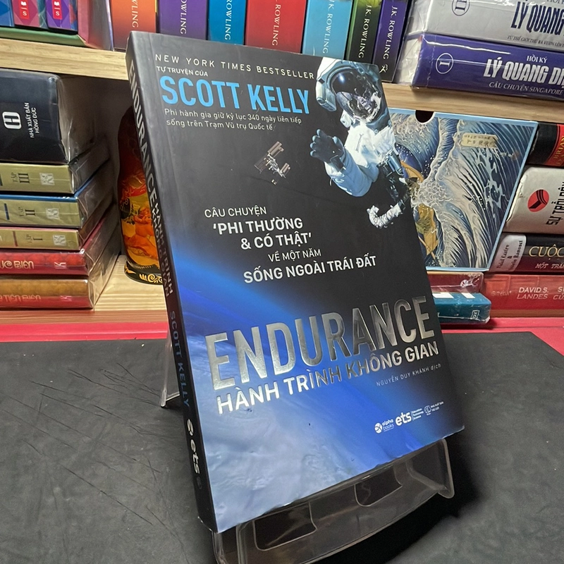 Endurance Hành trình không gian Scott Kelly 303573