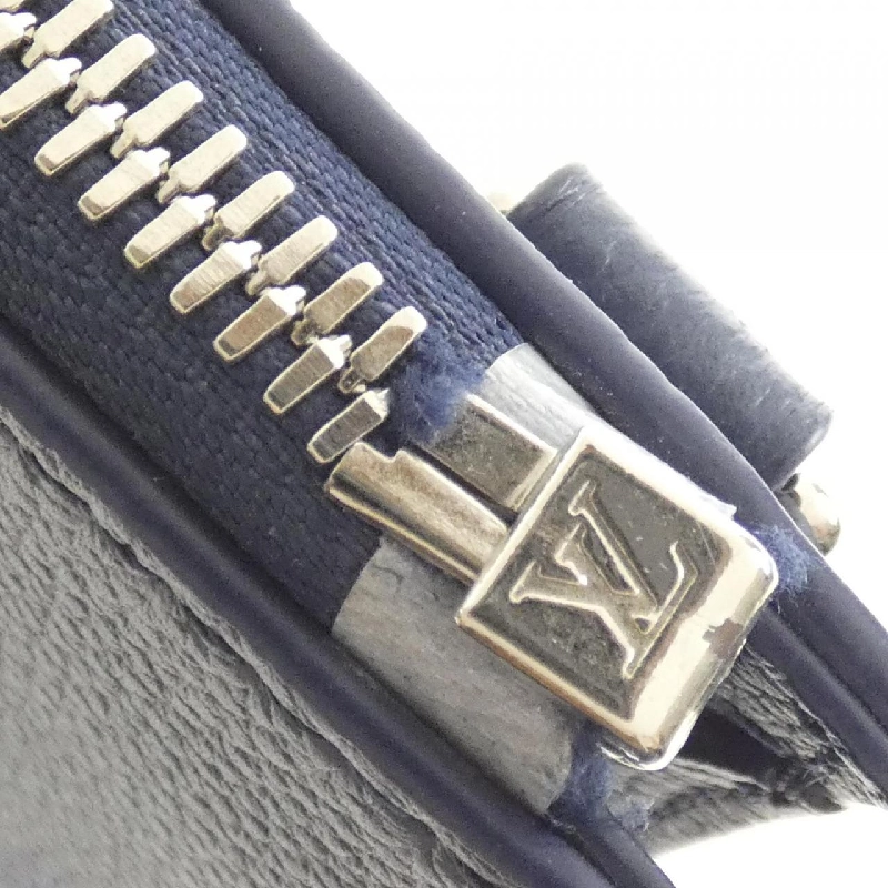 Túi xách messenger monogram màu nước Louis Vuitton M57843 618944