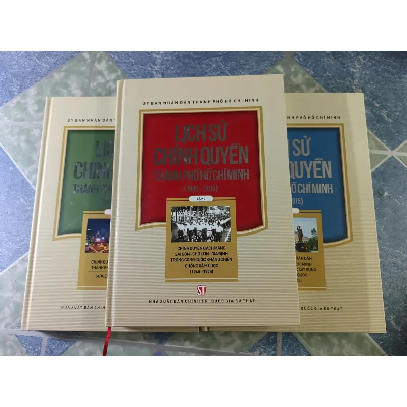 Lịch sử chính quyền Thành phố Hồ Chí Minh 1945 - 2015 ( 3 tập, có hộp) 776915