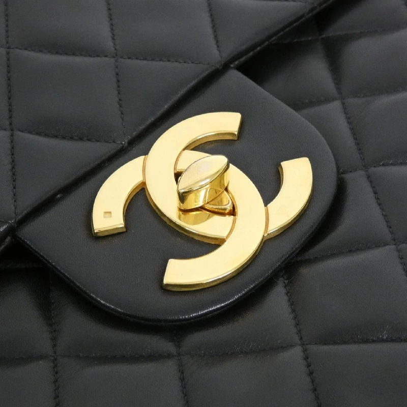 【Vintage】Túi xách chéo Chanel 01094 608567