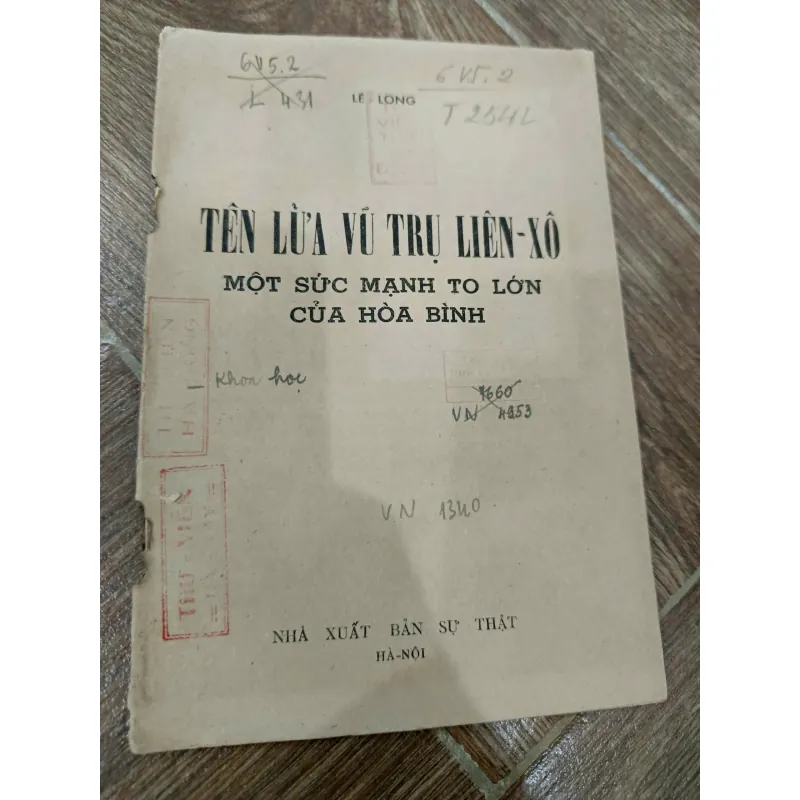 Tên lửa vũ trụ Liên-Xô: Một sức mạnh to lớn của hòa bình 996035