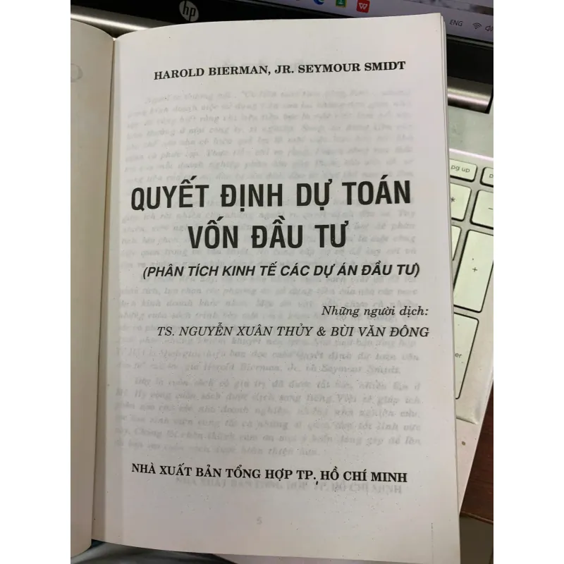 QUYẾT ĐỊNH DỰ TOÁN VỐN ĐẦU TƯ - NGUYỄN XUÂN THỦY & BÙI VĂN ĐÔNG (NGƯỜI DỊCH) 790127