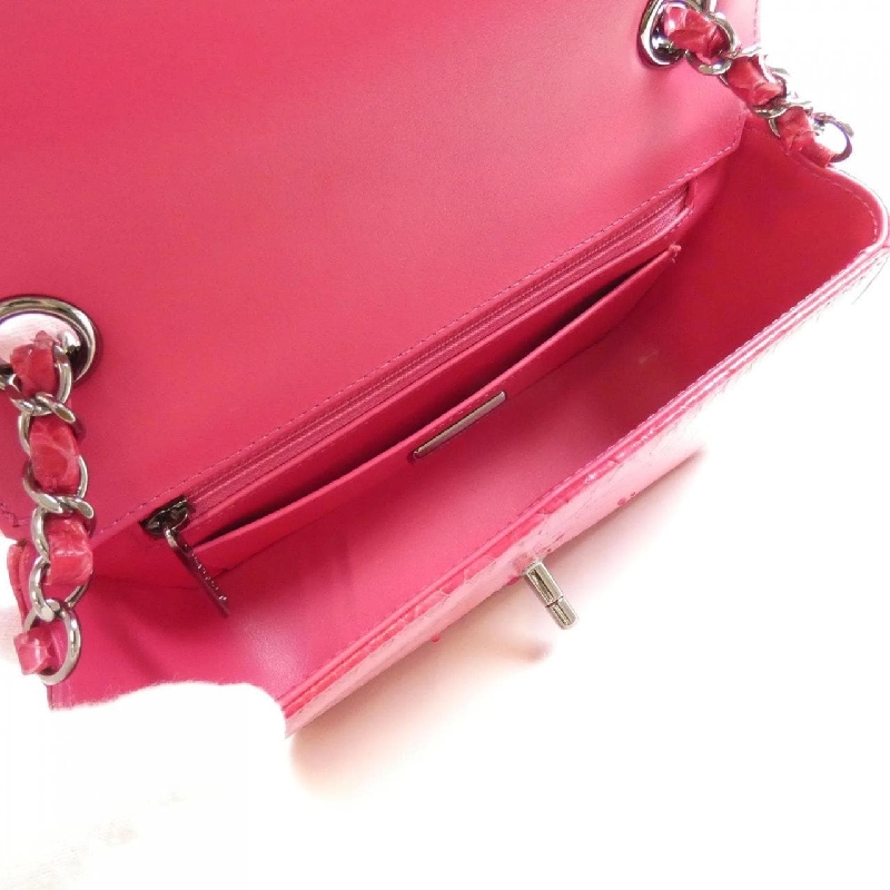 Túi xách chéo Chanel 69900 613251