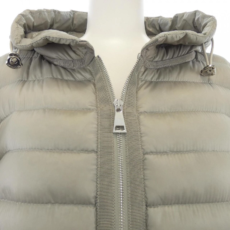 Áo khoác lông vũ MONCLER RAIE 627719
