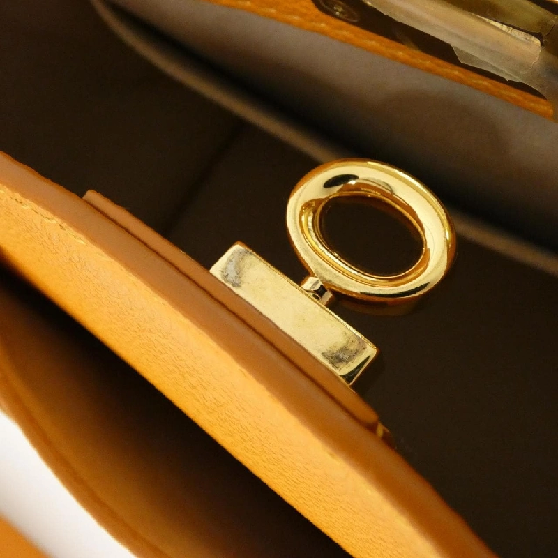 Túi Louis Vuitton On My Side PM M57730 617370