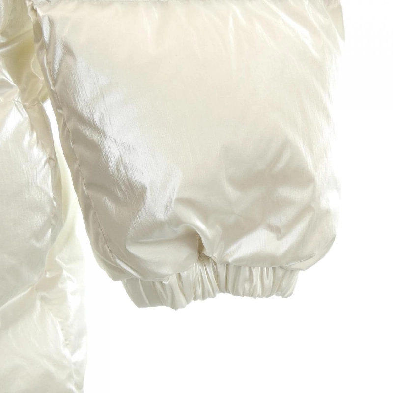 Áo khoác lông vũ MONCLER 644201