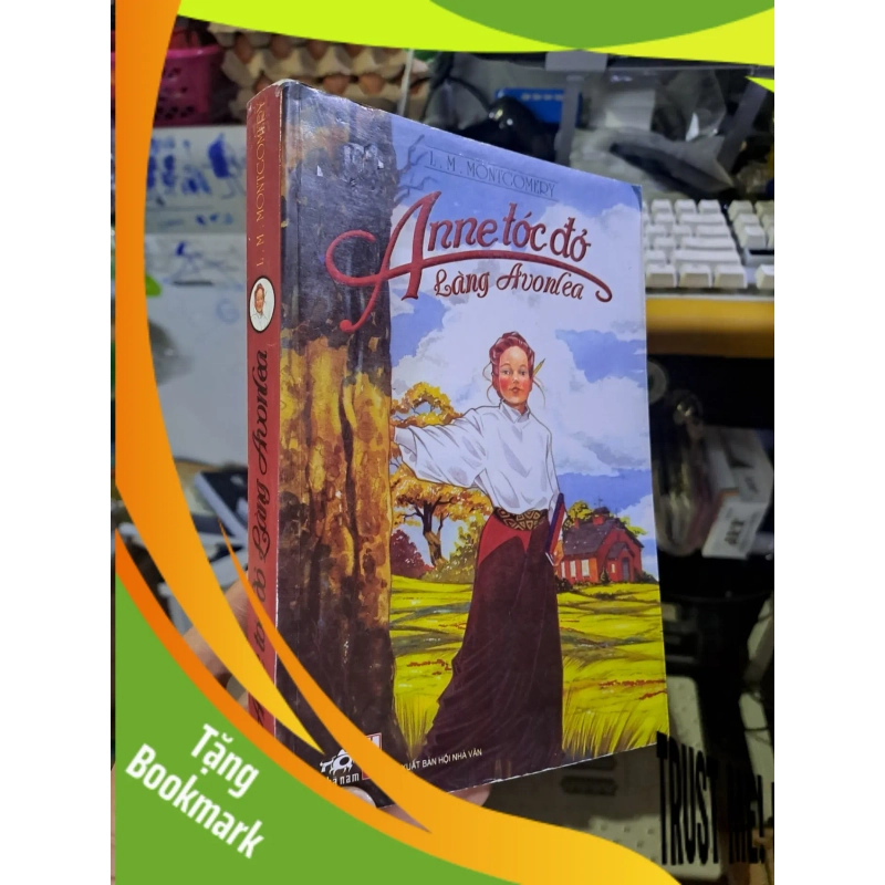 (TẶNG BOOKMARK) Anne tóc đỏ làng Avonlea 2012 mới 80% mốc đen bên ngoài Văn học nước ngoài RBK1709 938872