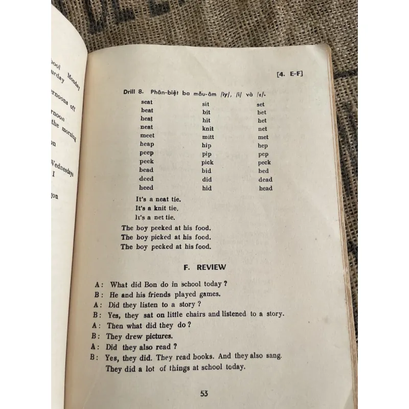 Anh ngữ đệ lục 2; 1966 1013122