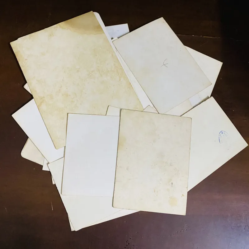 23 ảnh trắng đen xưa cũ và 3 ảnh màu 757081