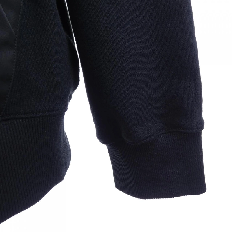 Áo khoác PRADA với logo hình tam giác UJL45B SOOO 11CC - Hàng hiệu Chính hãng 894614