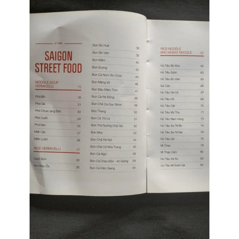 Sách ẩm thực "SaiGon street food" 592013